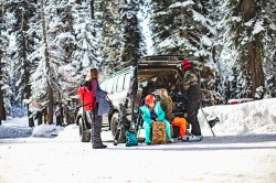 Retrouvez une sélection des derniers produits THE NORTH FACE à la Boutique Bernard Charvin Les Enfants de Courchevel.