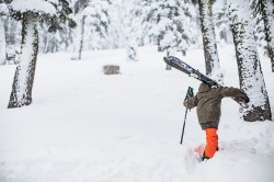 Retrouvez une slection des derniers produits THE NORTH FACE  la Boutique Bernard Charvin Les Enfants de Courchevel.